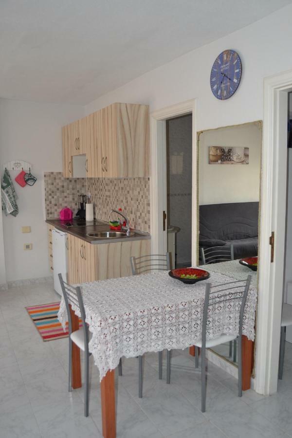 Sun&Sol Apartment Caleta De Fuste Bagian luar foto